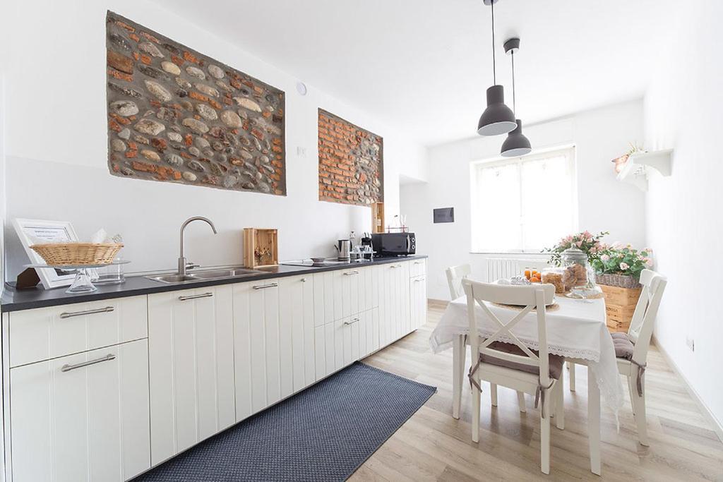 Il Giuelin Malpensa B&B Сомма-Ломбардо Экстерьер фото